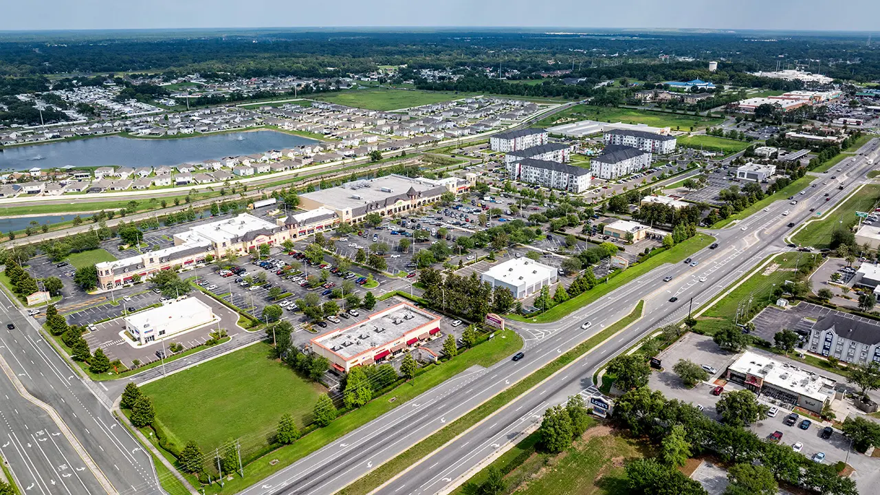 Zephyr Commons / Ilumina Zephyrhills