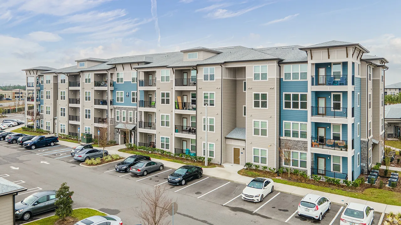 Tomoka Pointe Apartments