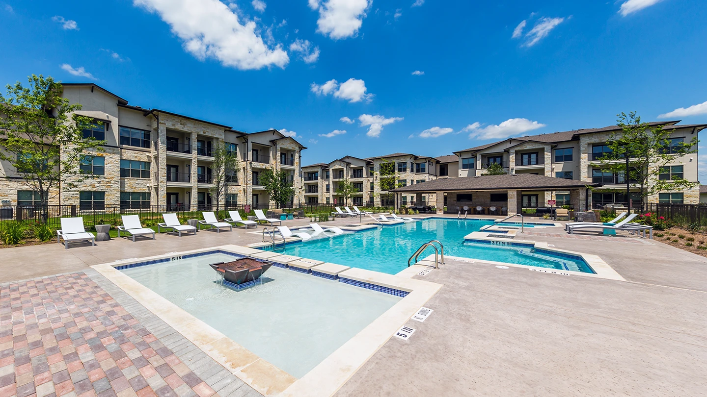 Lenox Springs Apartments