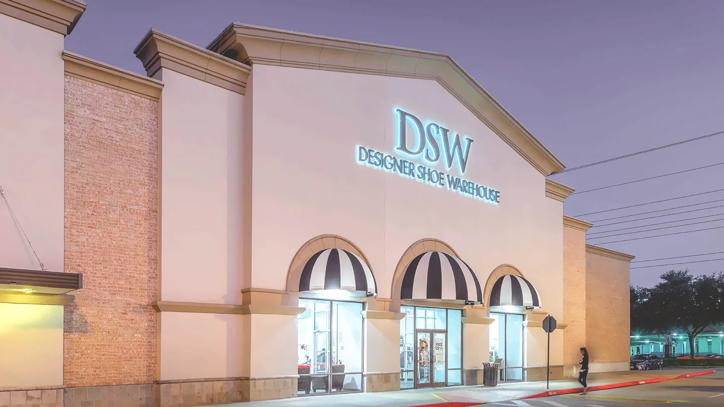 Market-At-Town-Center_DSW