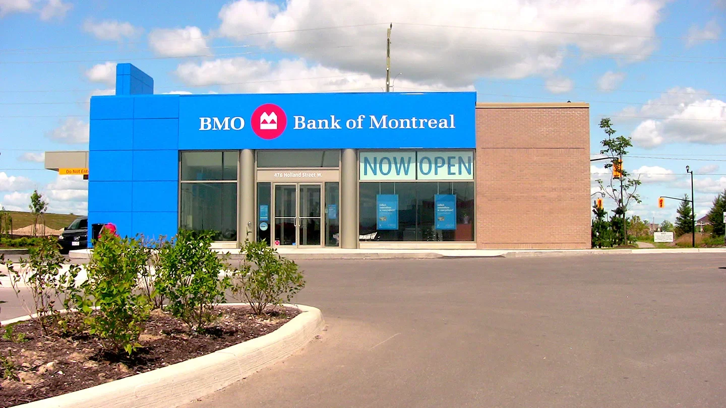 Holland-Street-Square_BMO