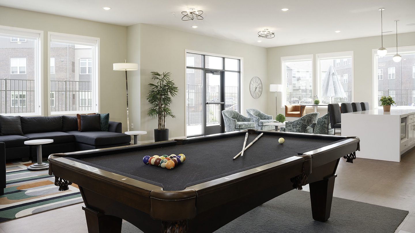 Rush-Creek-Apartments_Pool-Table